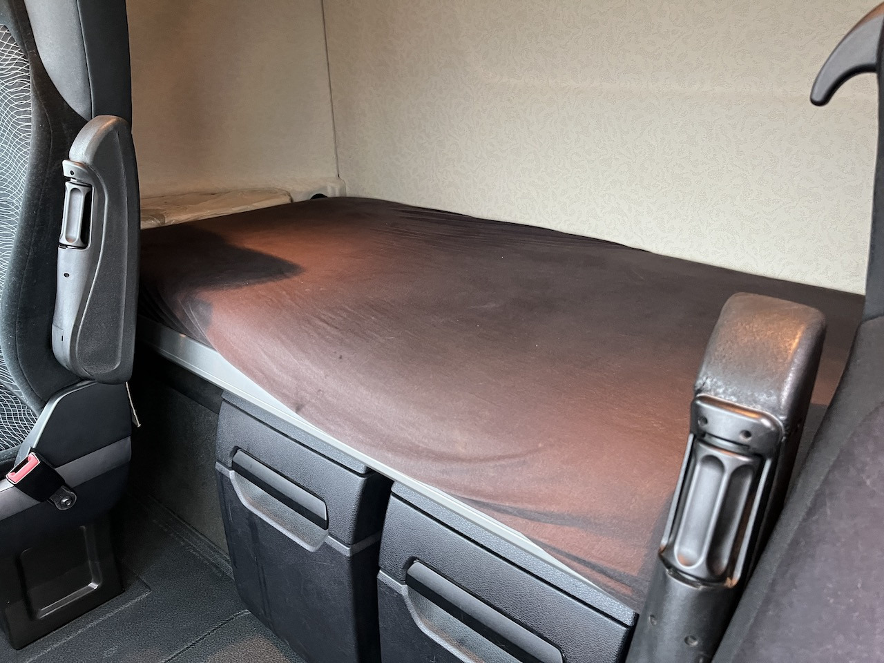 Mercedes-Benz 1842 4x2 LBW Kühlung Flüssigstickstoff GAS - Camion frigorifique: photos 3 Mercedes-Benz 1842 4x2 LBW Kühlung Flüssigstickstoff GAS - Camion frigorifique: photos 3