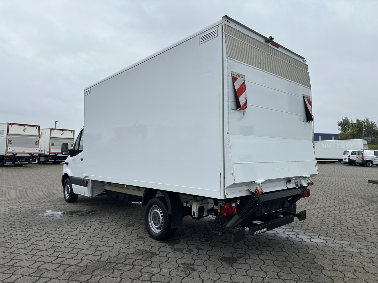 Mercedes-Benz Sprinter 319 CDI Koffer LBW RFK SH Tempomat - Fourgon: photos 5 Mercedes-Benz Sprinter 319 CDI Koffer LBW RFK SH Tempomat - Fourgon: photos 5