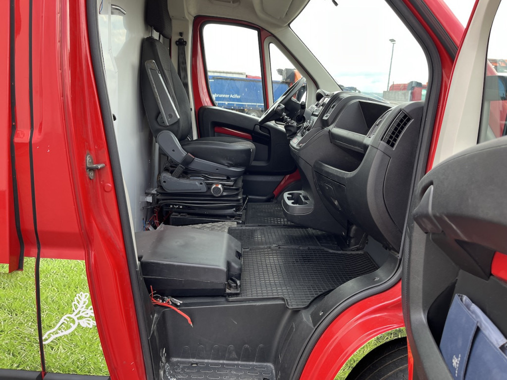 Peugeot Boxer Verkaufsfahrzeug Foodtruck - Camion magasin: photos 3 Peugeot Boxer Verkaufsfahrzeug Foodtruck - Camion magasin: photos 3