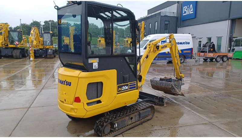 Komatsu PC 20 MR-5 - Mini pelle: photos 5 Komatsu PC 20 MR-5 - Mini pelle: photos 5