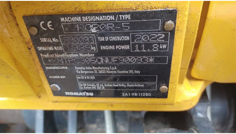 Komatsu PC 20 MR-5 - Mini pelle: photos 2 Komatsu PC 20 MR-5 - Mini pelle: photos 2