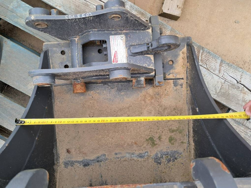 Komatsu PC24MR-5 NEW BUCKET SET + QC - Godet pour Engins de chantier: photos 5 Komatsu PC24MR-5 NEW BUCKET SET + QC - Godet pour Engins de chantier: photos 5