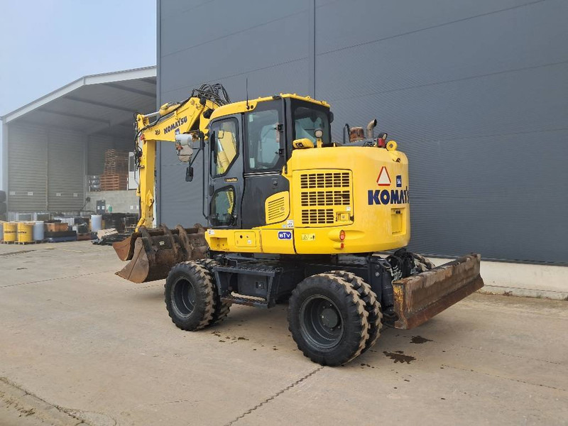 Komatsu PW118MR-11 - Pelle sur pneus: photos 4 Komatsu PW118MR-11 - Pelle sur pneus: photos 4