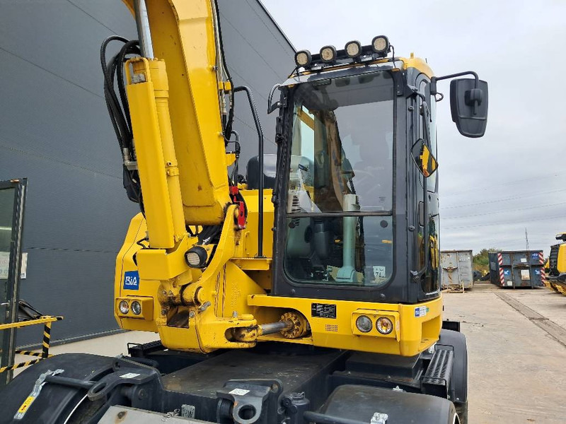 Komatsu PW138MR-11E0 - Pelle sur pneus: photos 5 Komatsu PW138MR-11E0 - Pelle sur pneus: photos 5