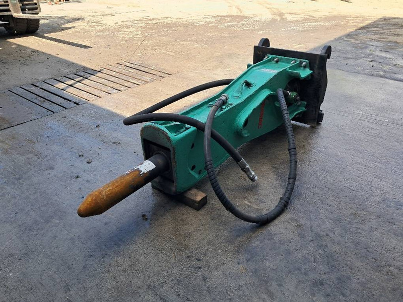 MONTABERT M900 - Marteau hydraulique pour Engins de chantier: photos 5 MONTABERT M900 - Marteau hydraulique pour Engins de chantier: photos 5