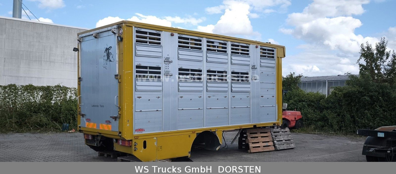 Finkl 2 Stock Viehaufbau Hubdach - Camion chevaux: photos 1 Finkl 2 Stock Viehaufbau Hubdach - Camion chevaux: photos 1