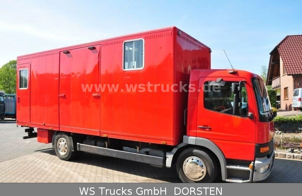 Mercedes-Benz 1224 EURO. 3 - Camion chevaux: photos 5 Mercedes-Benz 1224 EURO. 3 - Camion chevaux: photos 5