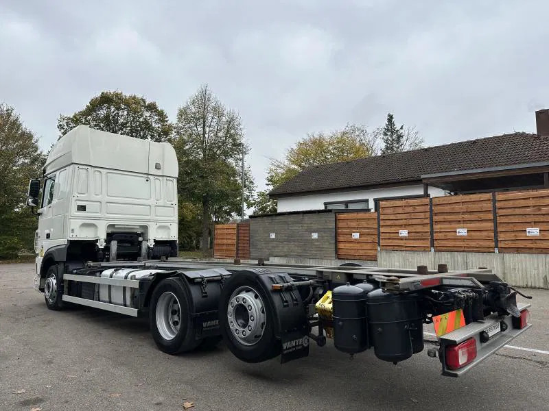 DAF XF 106 450 SSC 6X2* 4 St.! *Jumbo*E6D*Multi*VANTEC - Camion porte-conteneur/ Caisse mobile: photos 2 DAF XF 106 450 SSC 6X2* 4 St.! *Jumbo*E6D*Multi*VANTEC - Camion porte-conteneur/ Caisse mobile: photos 2