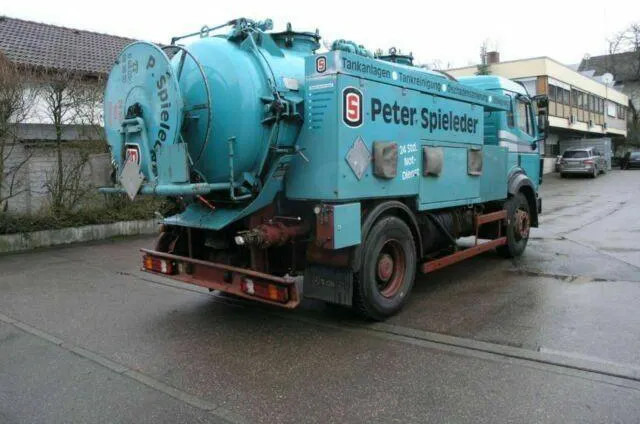 Mercedes-Benz ASSMANN SAUG SPÜL A3 TANK +KOMBIFZ f. Diesel/ Heizöl - Camion hydrocureur: photos 4 Mercedes-Benz ASSMANN SAUG SPÜL A3 TANK +KOMBIFZ f. Diesel/ Heizöl - Camion hydrocureur: photos 4