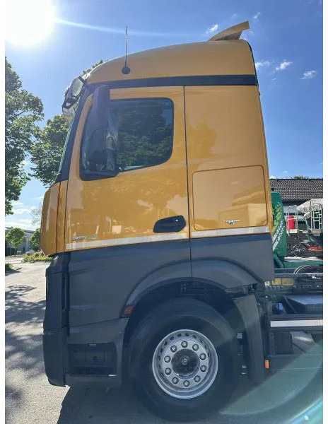 Mercedes-Benz Actros 2645 6x2 ABROLLER Lenk/Lift MEILLER 2170 Intarder - Camion ampliroll, Camion grue: photos 3 Mercedes-Benz Actros 2645 6x2 ABROLLER Lenk/Lift MEILLER 2170 Intarder - Camion ampliroll, Camion grue: photos 3