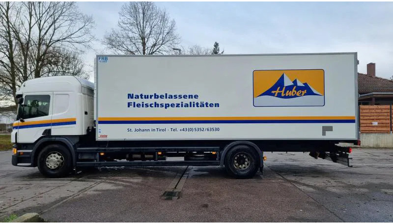 Scania P360 4X2 Fleisch Rohrbahnen Carrier Vector 1550 - Camion frigorifique: photos 3 Scania P360 4X2 Fleisch Rohrbahnen Carrier Vector 1550 - Camion frigorifique: photos 3