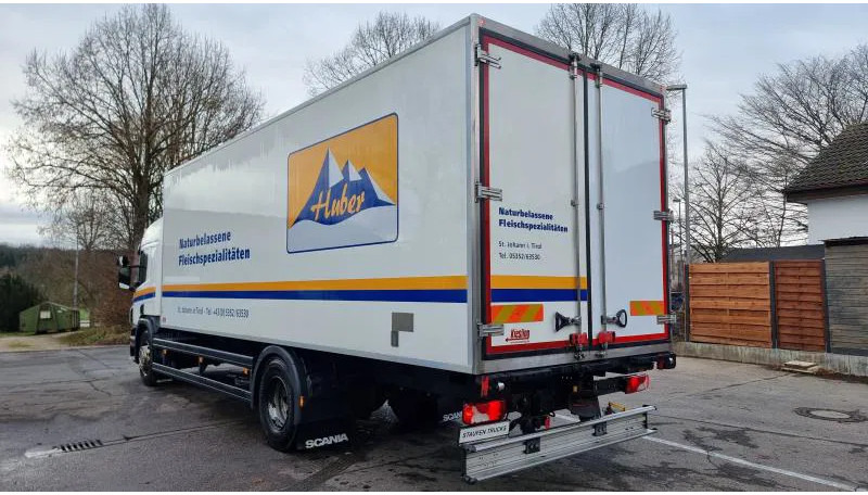 Scania P360 4X2 Fleisch Rohrbahnen Carrier Vector 1550 - Camion frigorifique: photos 4 Scania P360 4X2 Fleisch Rohrbahnen Carrier Vector 1550 - Camion frigorifique: photos 4