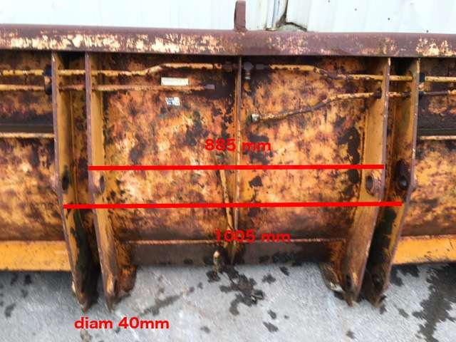 CASE 2340mm - Type tractopelle - Godet pour chargeur: photos 5 CASE 2340mm - Type tractopelle - Godet pour chargeur: photos 5