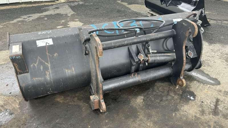 JCB Latéral droit - 2400mm - Godet pour pelle pour Engins de chantier: photos 3 JCB Latéral droit - 2400mm - Godet pour pelle pour Engins de chantier: photos 3