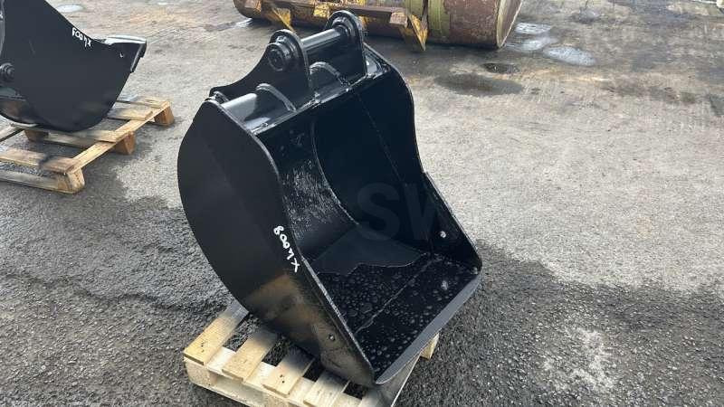 JCB Tractopelle JCB 3CX - 570mm - Godet pour pelle pour Engins de chantier: photos 1 JCB Tractopelle JCB 3CX - 570mm - Godet pour pelle pour Engins de chantier: photos 1