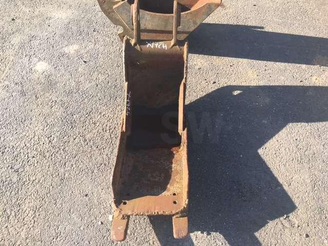 KUBOTA KX 91-3 - 260mm - Axes 40mm - Godet pour pelle: photos 3 KUBOTA KX 91-3 - 260mm - Axes 40mm - Godet pour pelle: photos 3