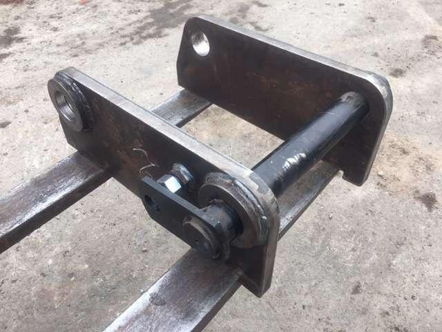 LIEBHERR SW33 - 2 oreilles + axe 60mm - Attache rapide: photos 1 LIEBHERR SW33 - 2 oreilles + axe 60mm - Attache rapide: photos 1