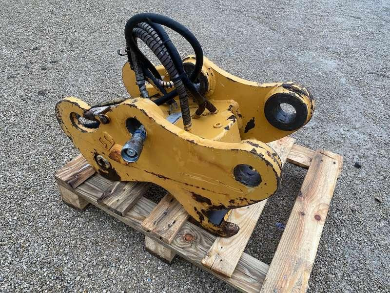 LIEBHERR SW33 - origine Liebherr 308 - Attache rapide pour Engins de chantier: photos 1 LIEBHERR SW33 - origine Liebherr 308 - Attache rapide pour Engins de chantier: photos 1