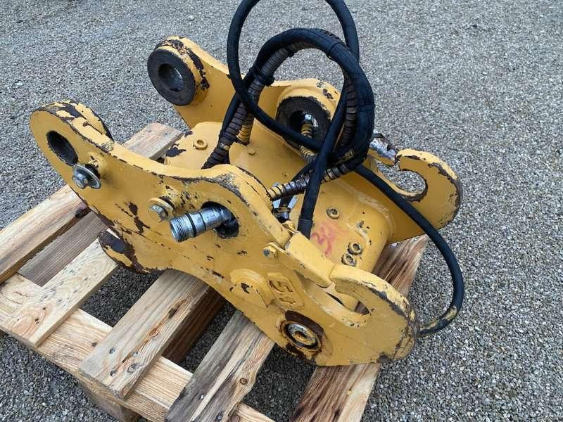 LIEBHERR SW33 - origine Liebherr 308 - Attache rapide pour Engins de chantier: photos 4 LIEBHERR SW33 - origine Liebherr 308 - Attache rapide pour Engins de chantier: photos 4