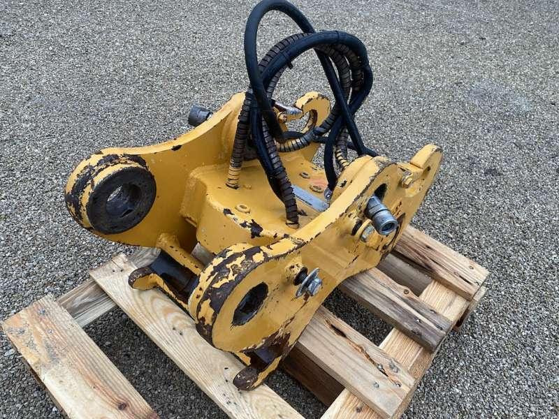 LIEBHERR SW33 - origine Liebherr 308 - Attache rapide pour Engins de chantier: photos 5 LIEBHERR SW33 - origine Liebherr 308 - Attache rapide pour Engins de chantier: photos 5