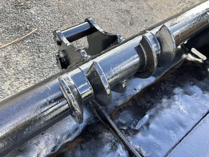 MORIN M3 - 1500mm - Godet pour pelle pour Engins de chantier: photos 4 MORIN M3 - 1500mm - Godet pour pelle pour Engins de chantier: photos 4