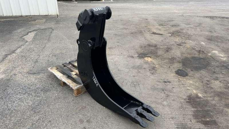 MORIN M3 - Type Banane - 270mm - Godet pour pelle pour Engins de chantier: photos 1 MORIN M3 - Type Banane - 270mm - Godet pour pelle pour Engins de chantier: photos 1