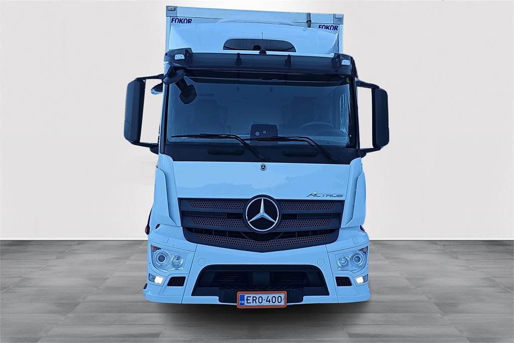 Mercedes-Benz ACTROS 5 1832 LNR 4x2 8,5n Fokor Ksa-umpikori - Camion fourgon: photos 2 Mercedes-Benz ACTROS 5 1832 LNR 4x2 8,5n Fokor Ksa-umpikori - Camion fourgon: photos 2