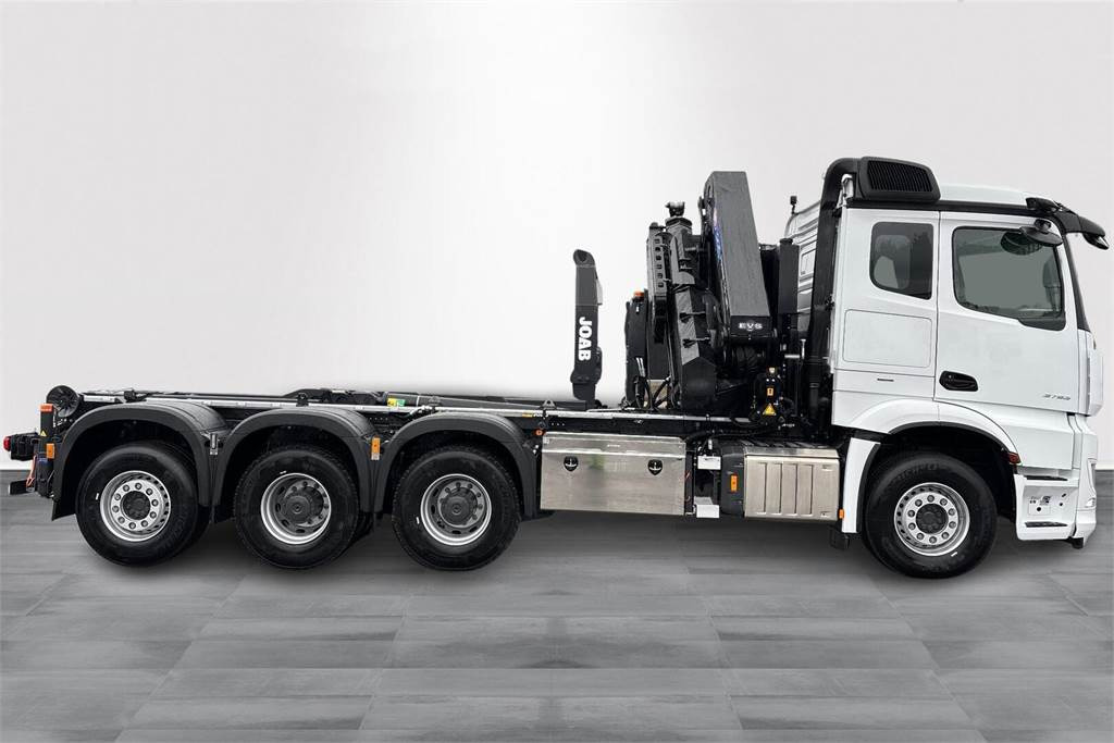 Mercedes-Benz AROCS 3253L Nosturi+koukkulaite UUSIAUTO - Camion grue: photos 4 Mercedes-Benz AROCS 3253L Nosturi+koukkulaite UUSIAUTO - Camion grue: photos 4