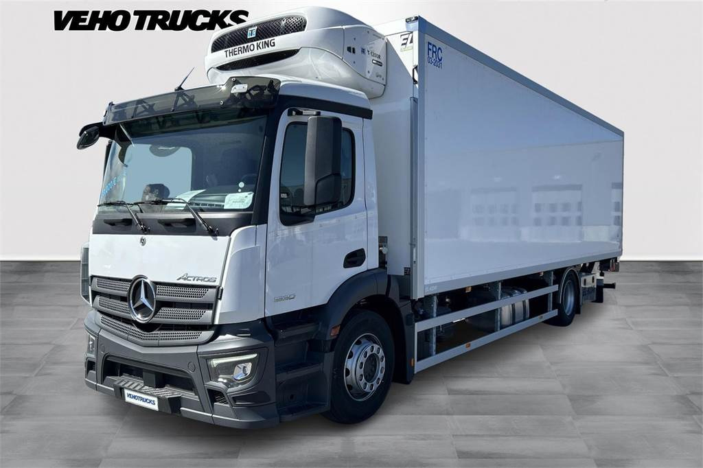 Mercedes-Benz Actros 1830 L nr 4x2 - Camion isothermique: photos 1 Mercedes-Benz Actros 1830 L nr 4x2 - Camion isothermique: photos 1