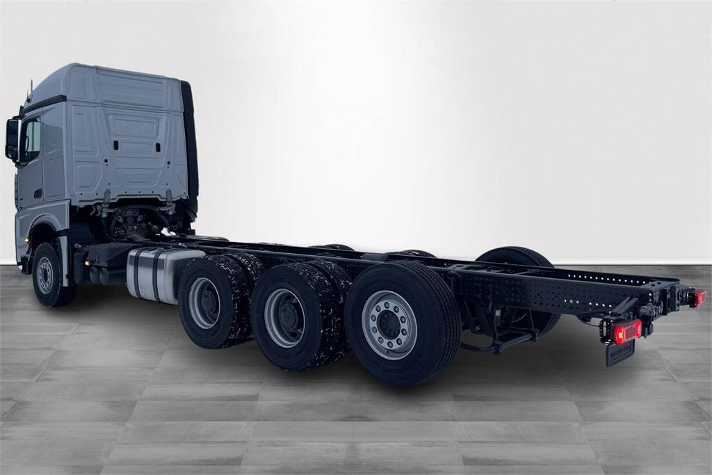 Mercedes-Benz Arocs 3263 LK/8x4 NLA UUSI ALUSTA - Châssis cabine: photos 3 Mercedes-Benz Arocs 3263 LK/8x4 NLA UUSI ALUSTA - Châssis cabine: photos 3