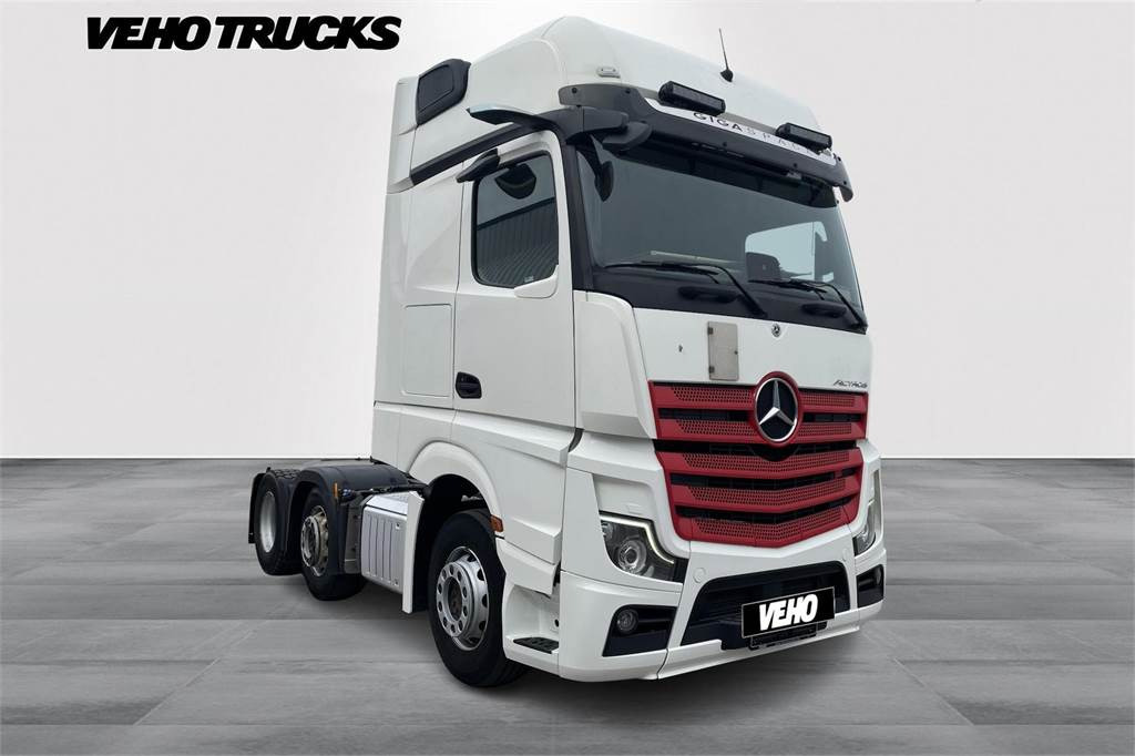 Mercedes-Benz ACTROS 2551LS 6x2/4 Väliteli - Tracteur routier: photos 1 Mercedes-Benz ACTROS 2551LS 6x2/4 Väliteli - Tracteur routier: photos 1