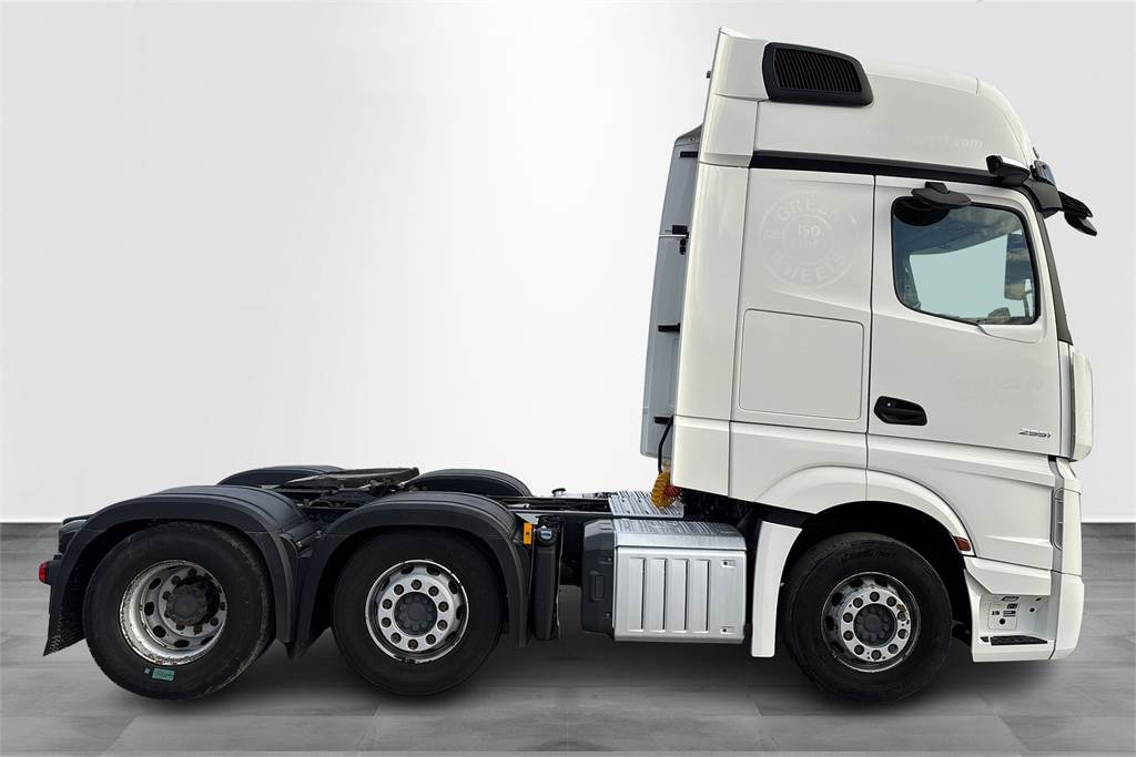 Mercedes-Benz ACTROS 5 2551 LS 6x2 - Tracteur routier: photos 4 Mercedes-Benz ACTROS 5 2551 LS 6x2 - Tracteur routier: photos 4