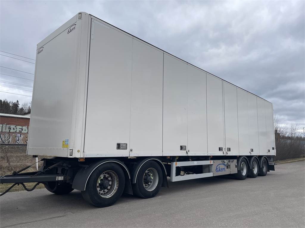 Volvo FH - Camion fourgon: photos 2 Volvo FH - Camion fourgon: photos 2