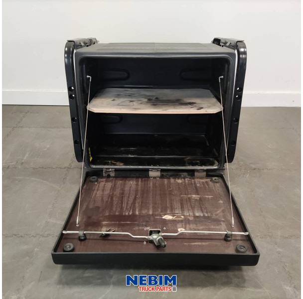 Volvo Volvo - 21353653 - Volvo gereedschapskist - Pièces de rechange pour Camion: photos 3 Volvo Volvo - 21353653 - Volvo gereedschapskist - Pièces de rechange pour Camion: photos 3