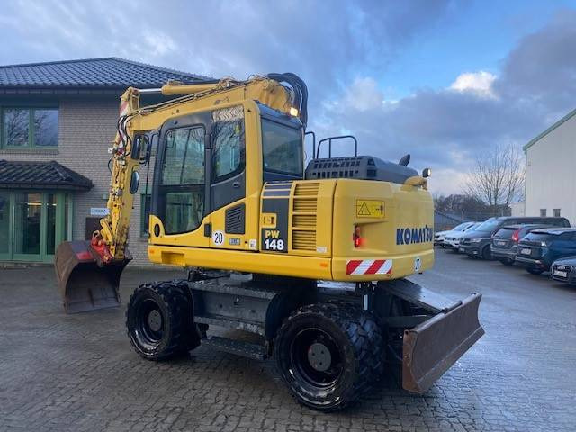 Komatsu PW 148-8 MIETE / RENTAL (12005295) - Pelle sur pneus: photos 2 Komatsu PW 148-8 MIETE / RENTAL (12005295) - Pelle sur pneus: photos 2