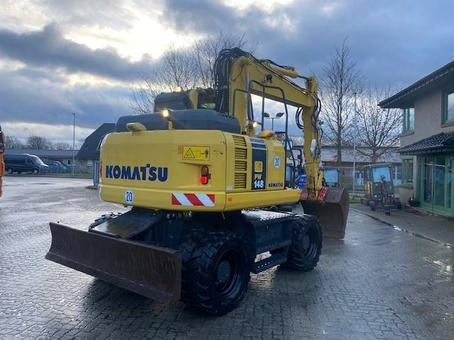 Komatsu PW 148-8 MIETE / RENTAL (12005295) - Pelle sur pneus: photos 4 Komatsu PW 148-8 MIETE / RENTAL (12005295) - Pelle sur pneus: photos 4