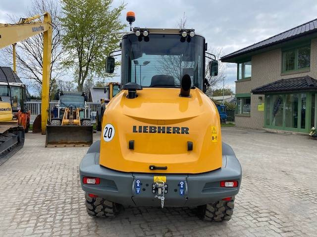 Liebherr L 509 Tele MIETE / RENTAL (12002134) - Chargeuse sur pneus télescopique: photos 5 Liebherr L 509 Tele MIETE / RENTAL (12002134) - Chargeuse sur pneus télescopique: photos 5