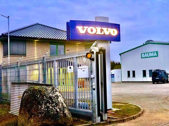 Liebherr R 974 B - Pelle sur chenille: photos 1 Liebherr R 974 B - Pelle sur chenille: photos 1