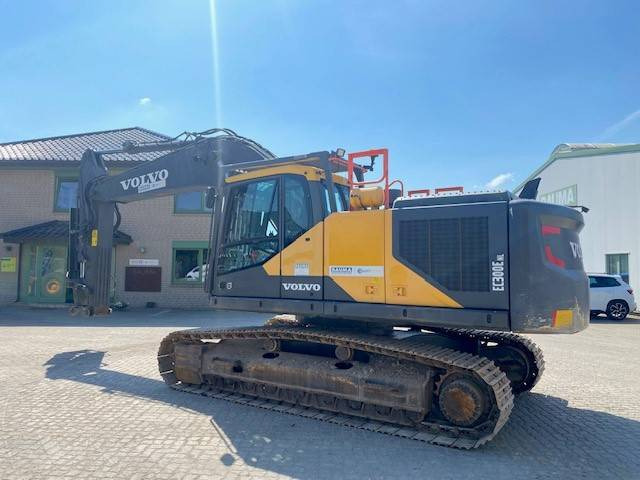 Volvo EC 300 E NL new engine MIETE / RENTAL (12002174) - Pelle sur chenille: photos 2 Volvo EC 300 E NL new engine MIETE / RENTAL (12002174) - Pelle sur chenille: photos 2