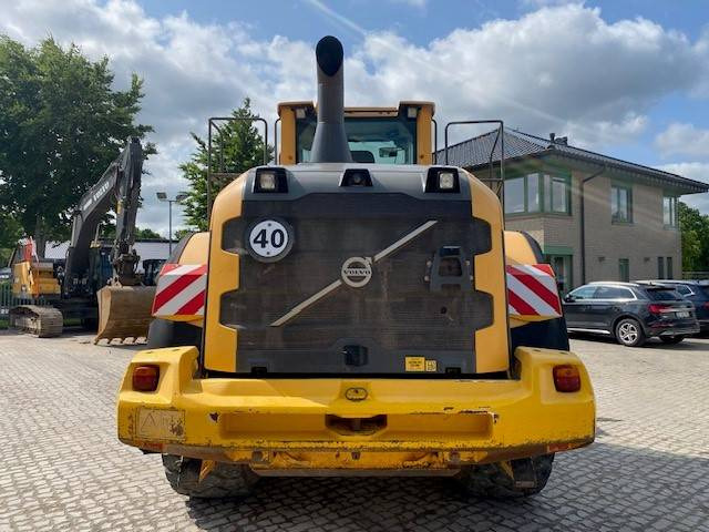 Volvo L 150 G engine overhauled (12005173) - Chargeuse sur pneus: photos 4 Volvo L 150 G engine overhauled (12005173) - Chargeuse sur pneus: photos 4