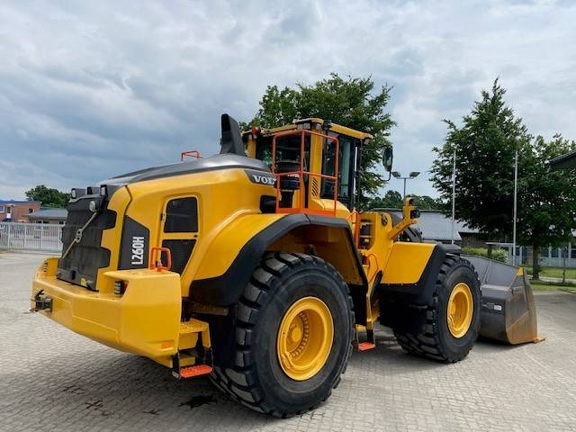 Volvo L 260 H 6.8 cbm MIETE / RENTAL (12002252) - Chargeuse sur pneus: photos 4 Volvo L 260 H 6.8 cbm MIETE / RENTAL (12002252) - Chargeuse sur pneus: photos 4