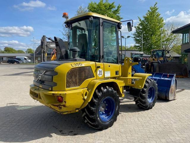 Volvo L 35 G MIETE / RENTAL (12002209) - Chargeuse sur pneus: photos 4 Volvo L 35 G MIETE / RENTAL (12002209) - Chargeuse sur pneus: photos 4