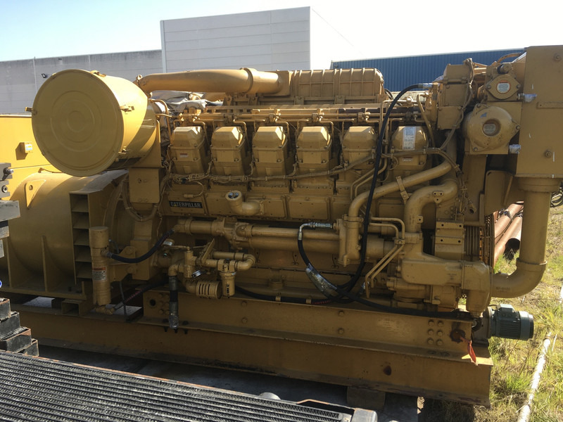 Caterpillar STAMFORD HC.M734H2 GENERATOR 1500 KVA USED - Groupe électrogène: photos 1 Caterpillar STAMFORD HC.M734H2 GENERATOR 1500 KVA USED - Groupe électrogène: photos 1