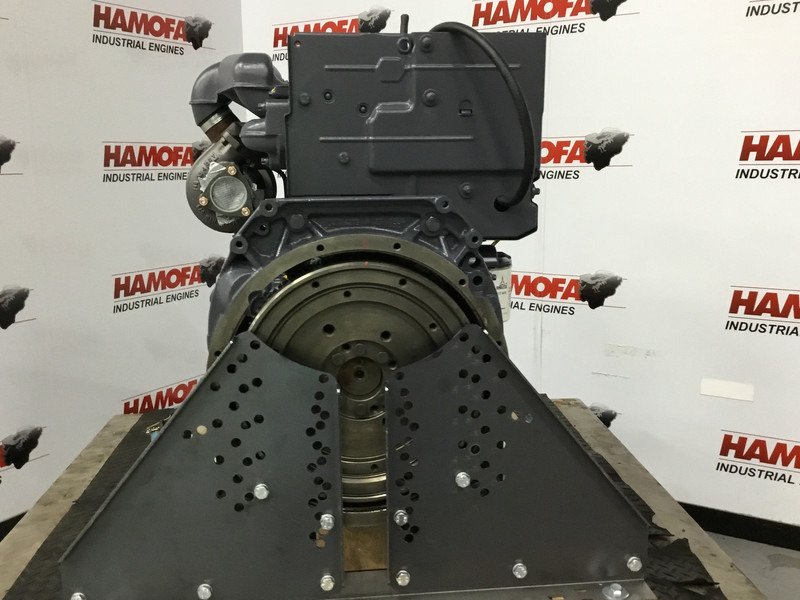 Deutz BF4L2011 RECONDITIONED - Moteur: photos 4 Deutz BF4L2011 RECONDITIONED - Moteur: photos 4