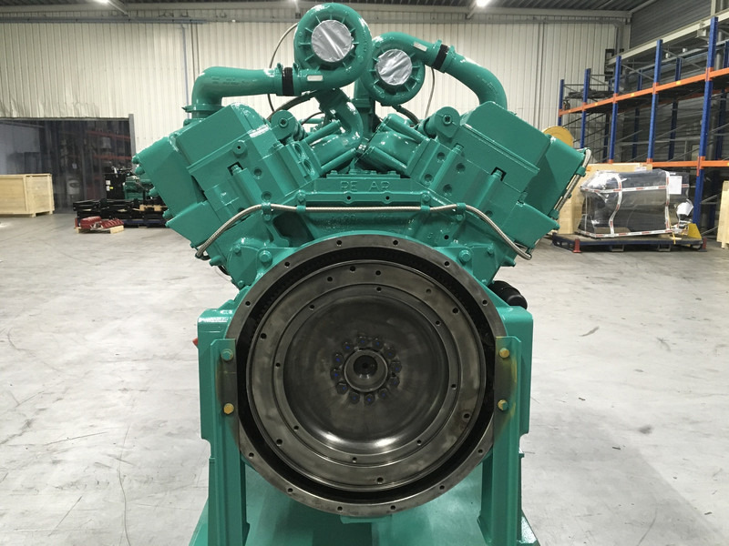 Cummins KTA50-G3 RECONDITIONED - Engins de chantier: photos 4 Cummins KTA50-G3 RECONDITIONED - Engins de chantier: photos 4