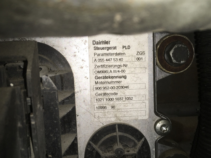 Mercedes-Benz OM 906.952 USED - Engins de chantier: photos 5 Mercedes-Benz OM 906.952 USED - Engins de chantier: photos 5
