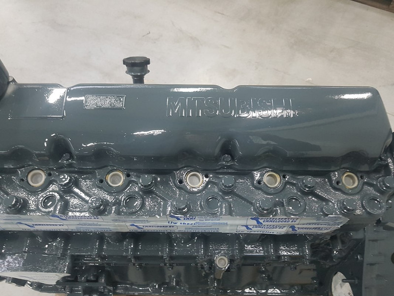 Mitsubishi 6D14 LONG-BLOCK - Engins de chantier: photos 5 Mitsubishi 6D14 LONG-BLOCK - Engins de chantier: photos 5