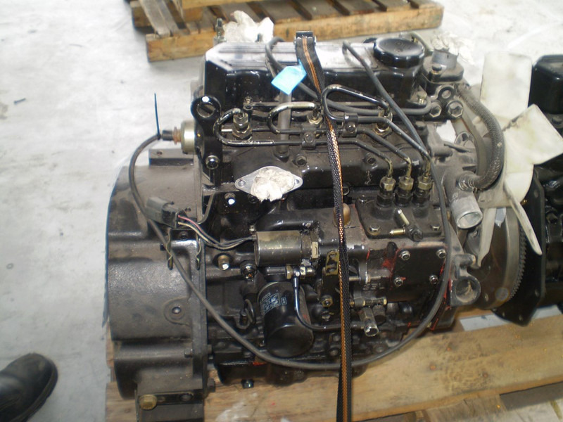 Mitsubishi S3 L2 FOR PARTS - Engins de chantier: photos 3 Mitsubishi S3 L2 FOR PARTS - Engins de chantier: photos 3