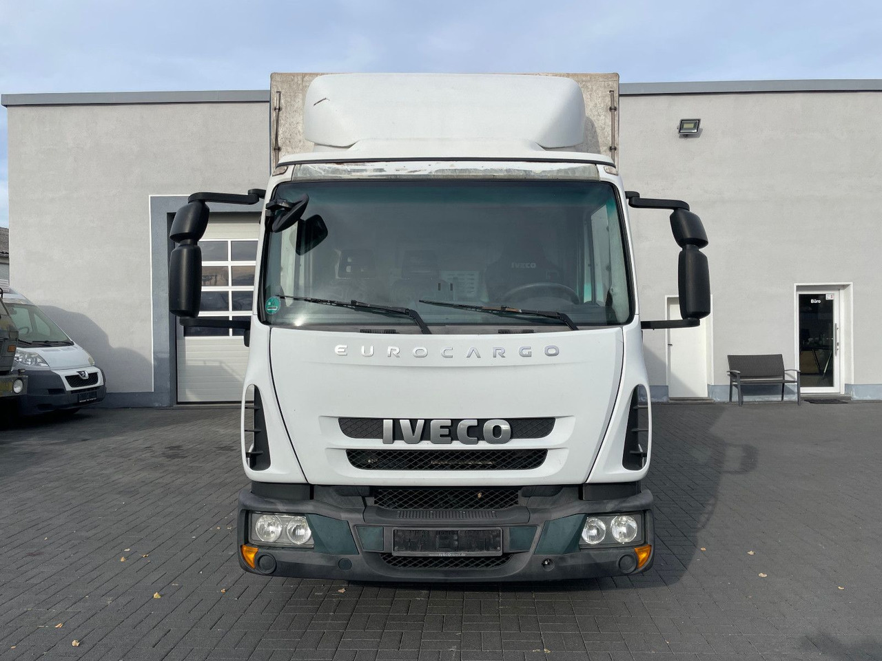 Iveco Euro Cargo 75E16 Euro 5, TÜV 06-2026 - Véhicule utilitaire plateau baché: photos 5 Iveco Euro Cargo 75E16 Euro 5, TÜV 06-2026 - Véhicule utilitaire plateau baché: photos 5