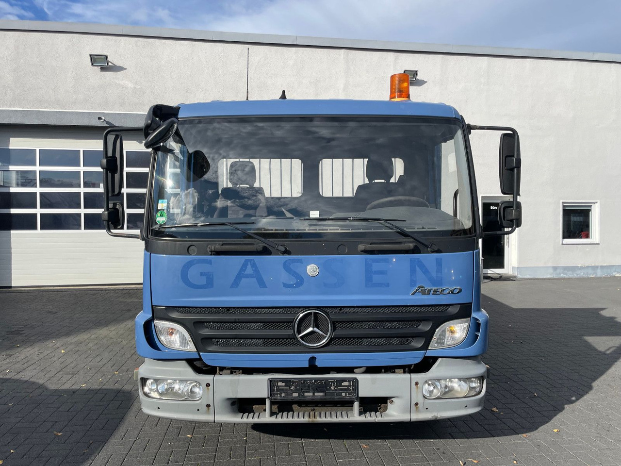 Mercedes-Benz Atego 818 Pritsche Euro 5 - Fourgon plateau: photos 5 Mercedes-Benz Atego 818 Pritsche Euro 5 - Fourgon plateau: photos 5